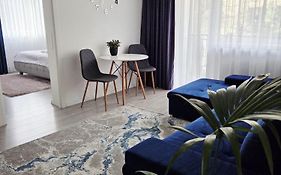Rose Apartment